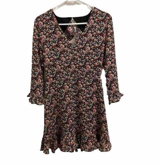 Topshop Women's Size 6 Ditsy Floral V Neck Ruffle Cut Out Back Mini Dress - Picture 7 of 10